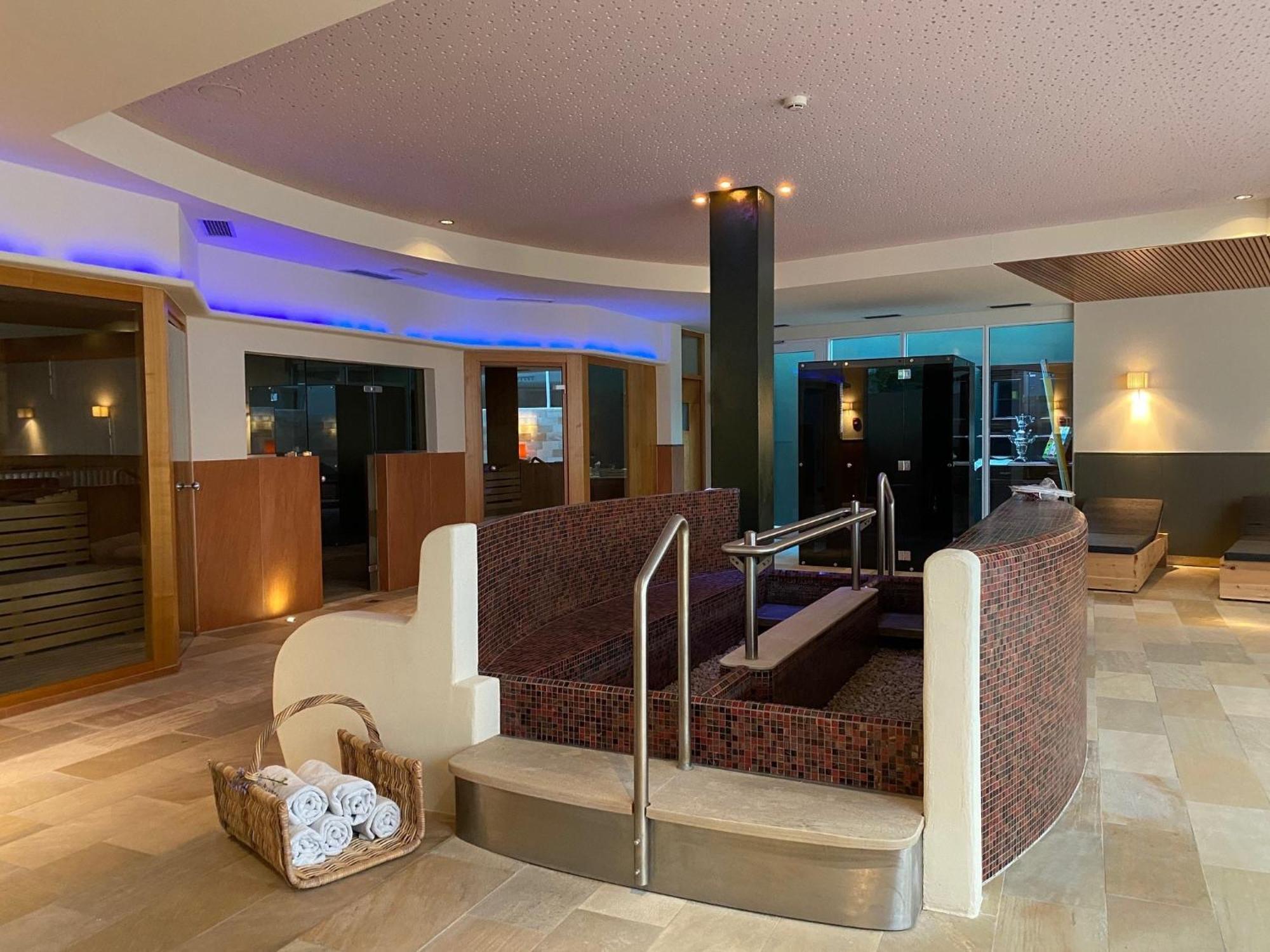 Boutique-Hotel Ballguthof Am Golfplatz Lana Esterno foto
